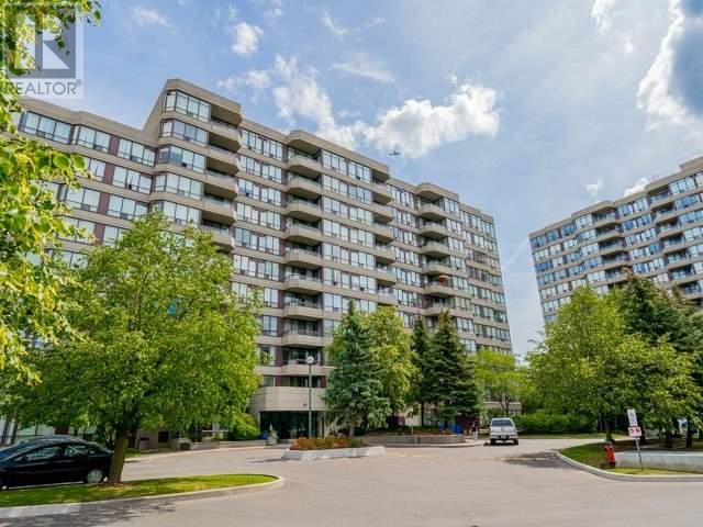 #909 -81 Townsgate Dr, Vaughan, Ontario  L4J 8E6 - Photo 2 - N4579879