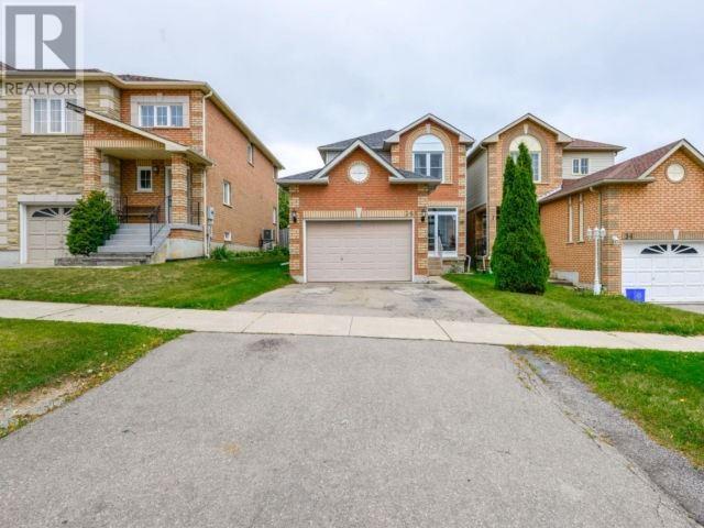 36 Noble St, Bradford West Gwillimbury, Ontario  L3Z 3A8 - Photo 2 - N4578894