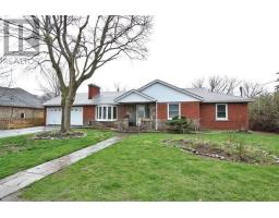 8 MIDDLE ST, georgina, Ontario