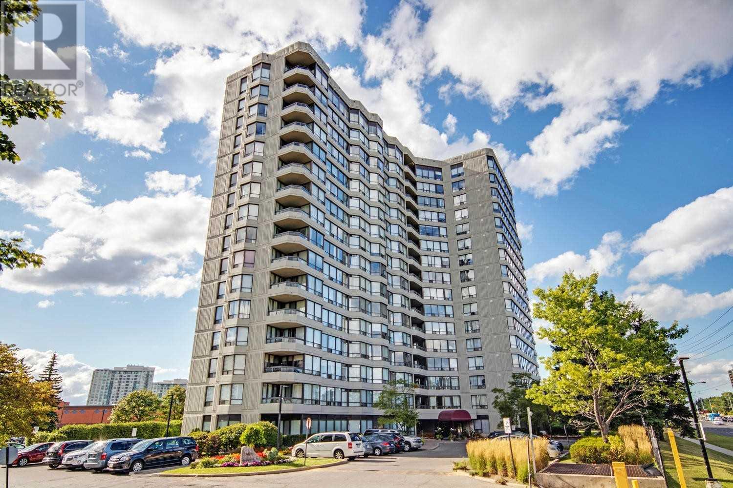 #301 -7460 BATHURST ST, vaughan, Ontario