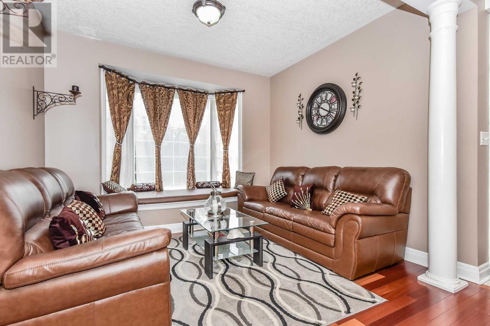 15 Jenner Crt, Cambridge, Ontario  N1T 2B5 - Photo 4 - X4580577