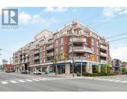 #310 -1717 AVENUE RD, toronto, Ontario