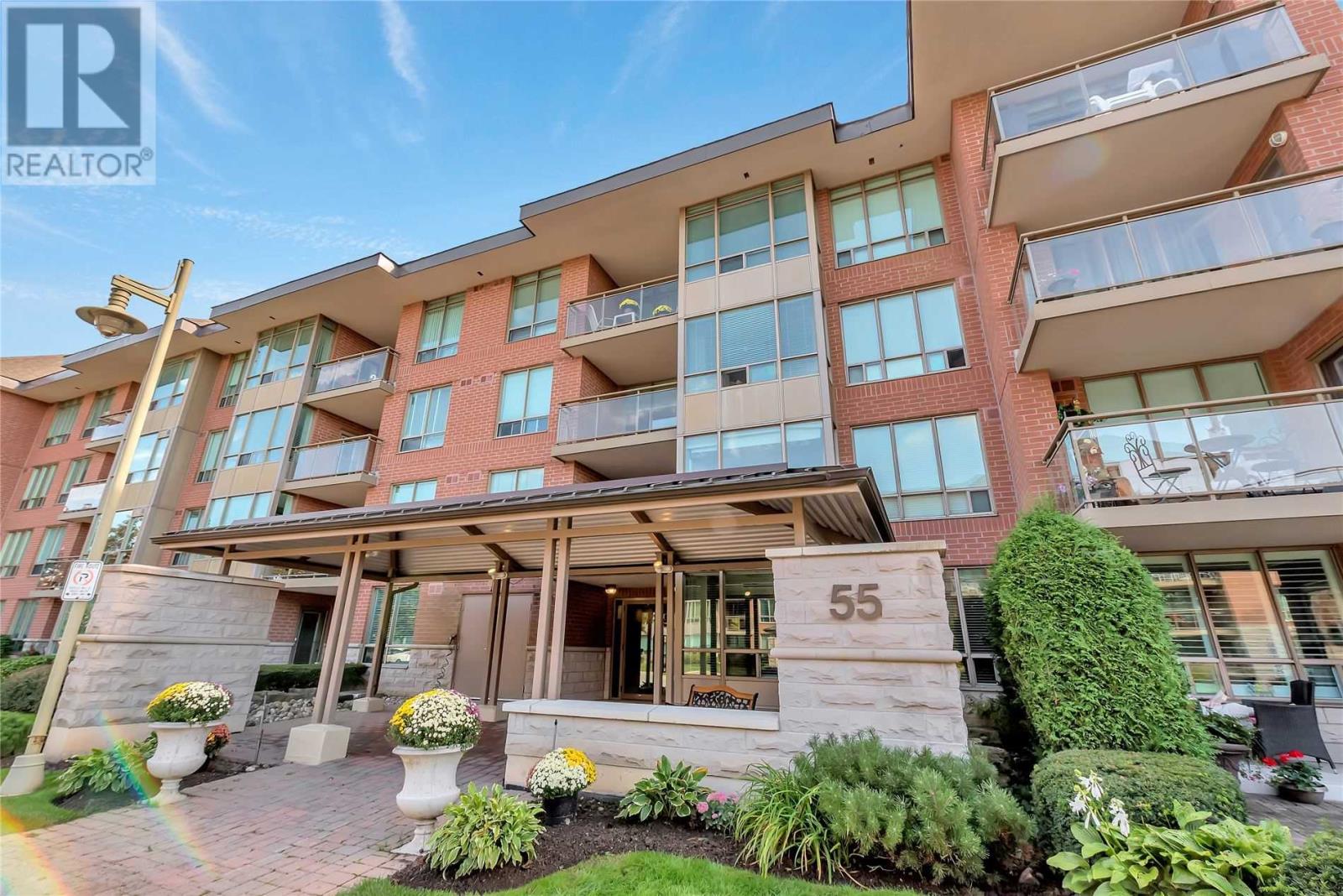 #409 -55 The Boardwalk Way, Markham, Ontario  L6E 1B7 - Photo 1 - N4582572