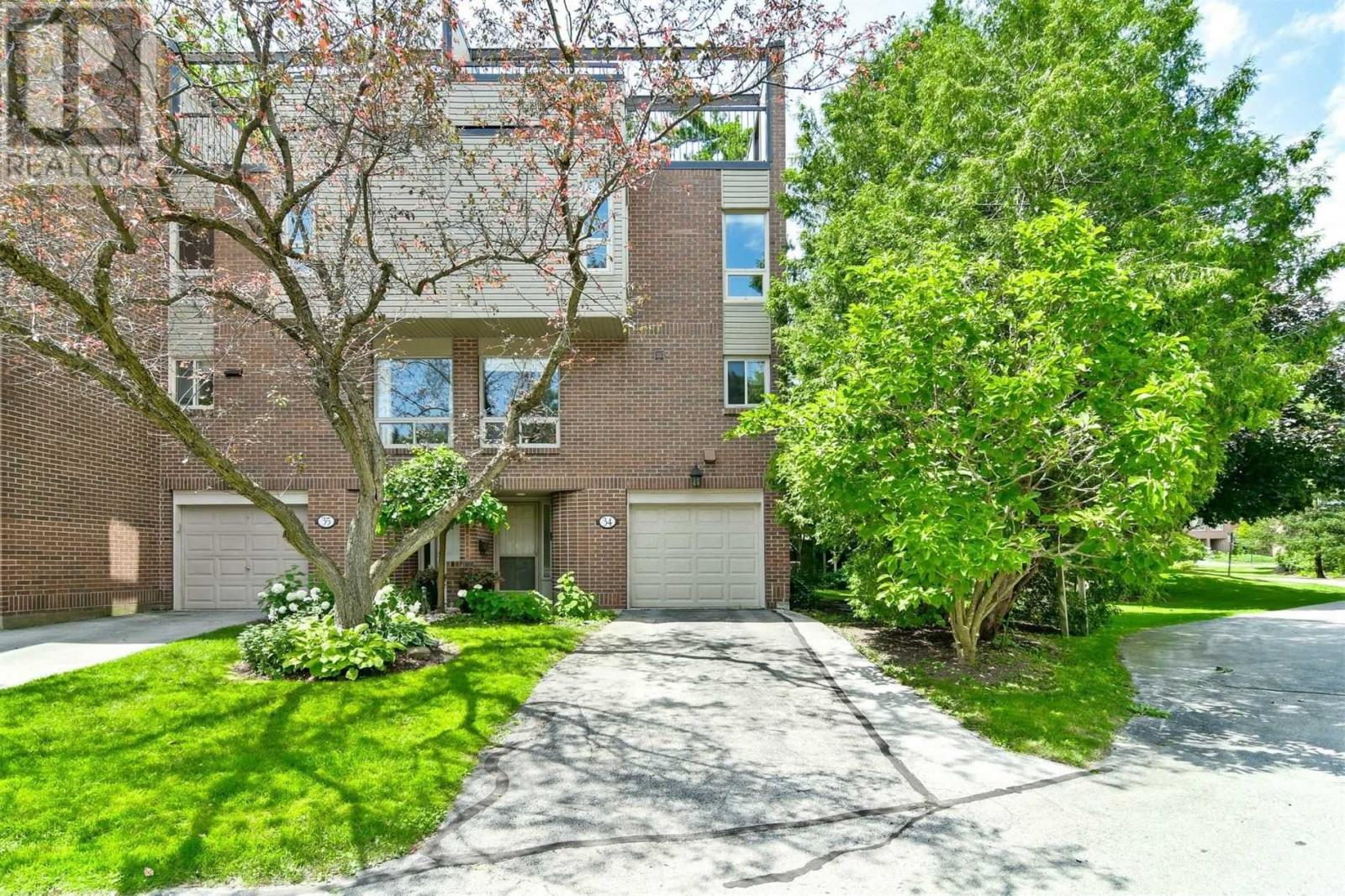 #34 -1250 Marlborough Crt, Oakville, Ontario  L6H 2W7 - Photo 2 - W4582715