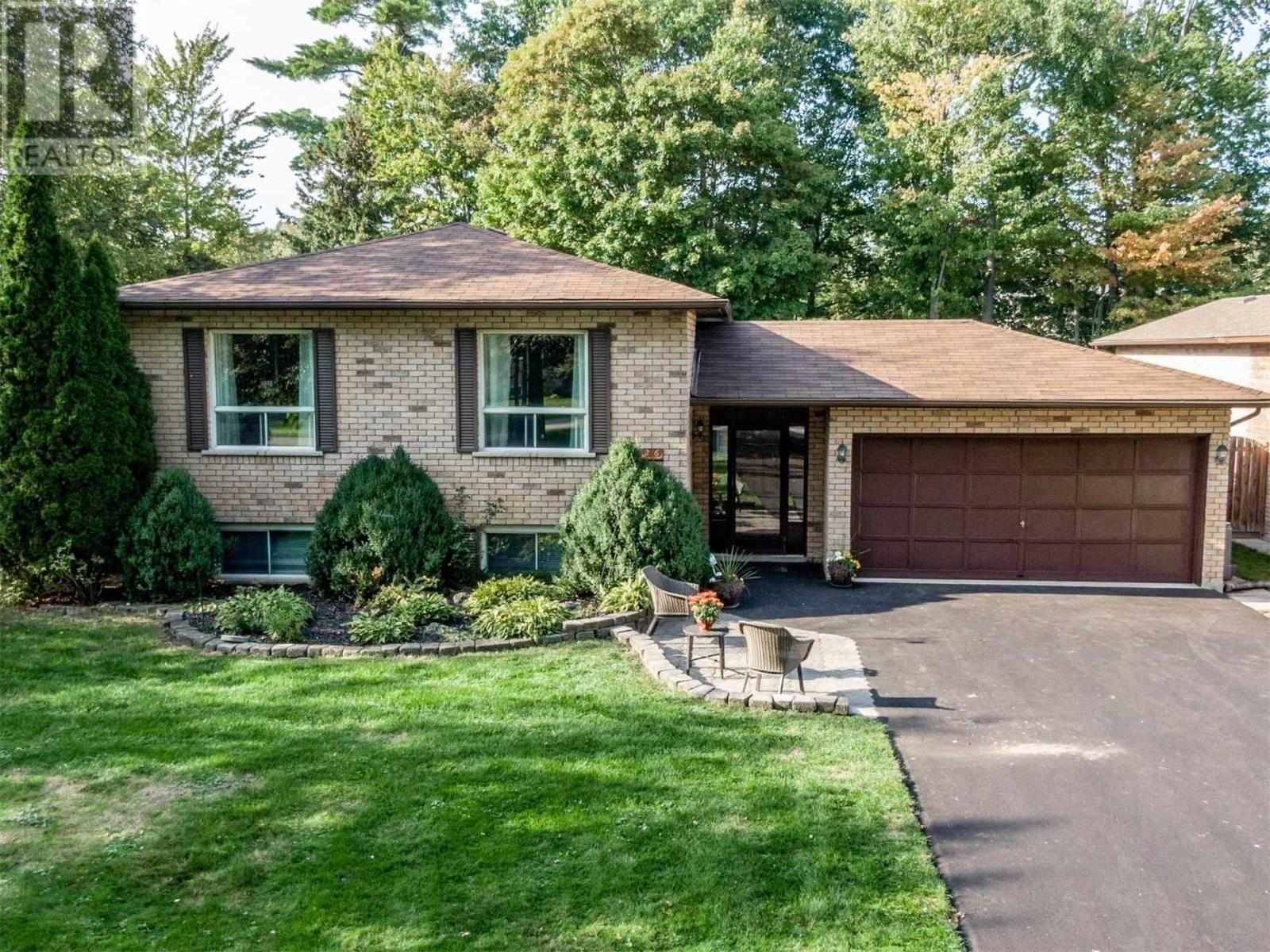 26 TALL PINES TR, east gwillimbury, Ontario