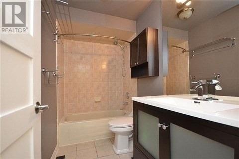 #105 -5260 Mcfarren Blvd, Mississauga, Ontario  L5M 7J1 - Photo 8 - W4584753