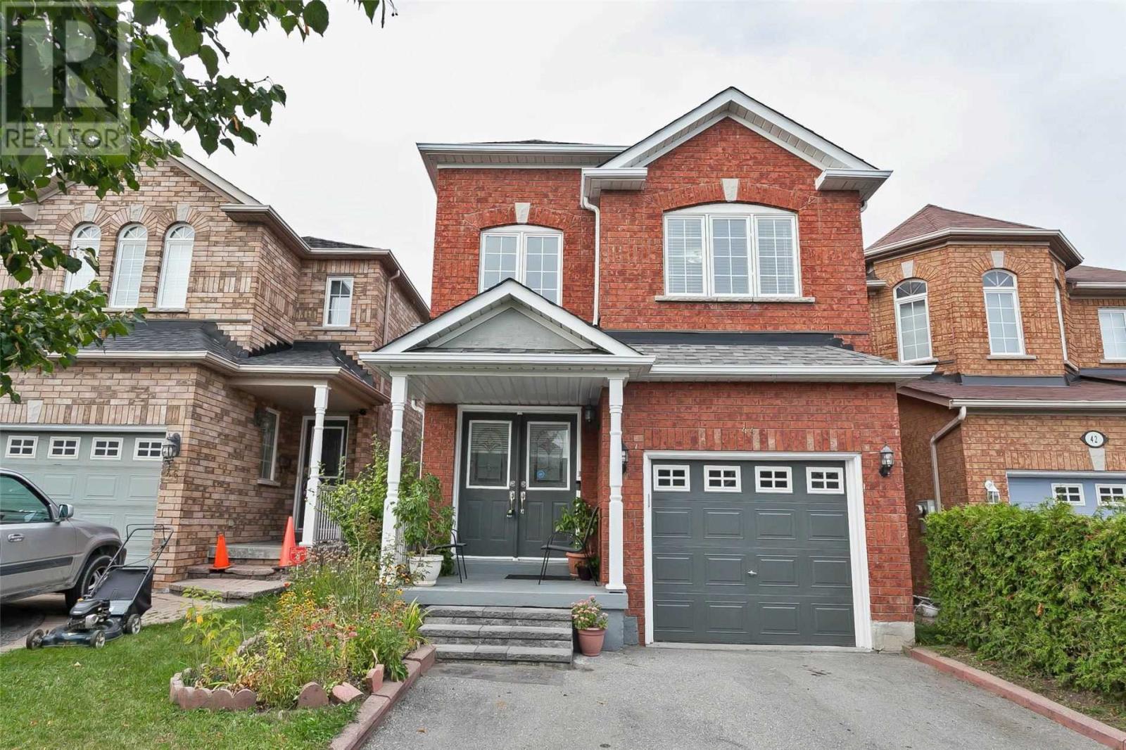 44 HOWLING CRES, ajax, Ontario