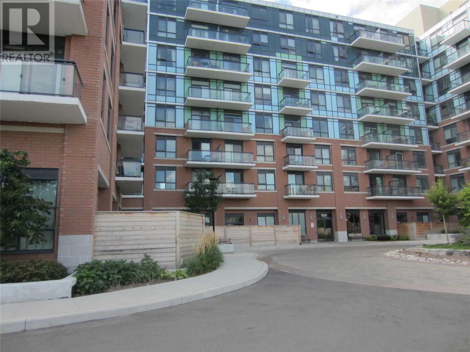 #319 -11611 Yonge St, Richmond Hill, Ontario  L4E 3N8 - Photo 3 - N4589098