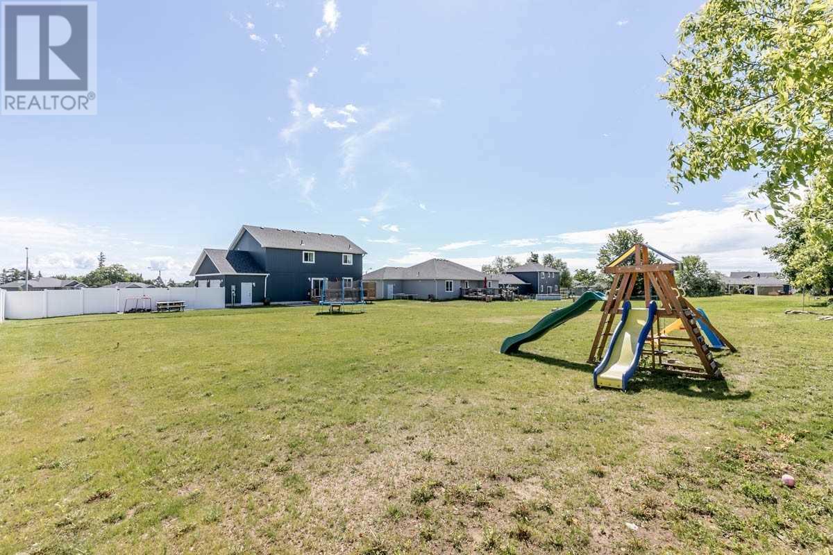 8 Dylan Ave, Oro-Medonte, Ontario  L0K 2G1 - Photo 17 - S4589186