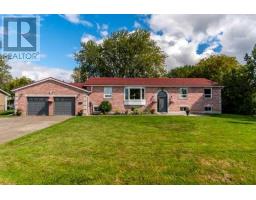 15 BRUCE AVE, georgina, Ontario