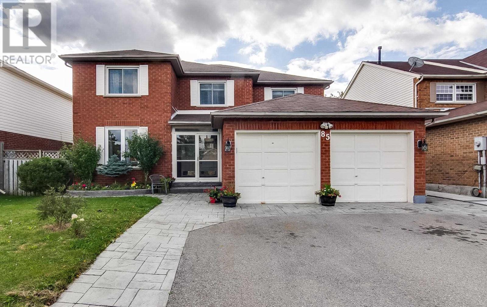 85 GLENABBEY DR, clarington, Ontario