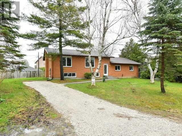 685 6th Line, Innisfil, Ontario  L9S 4P9 - Photo 1 - N4589937