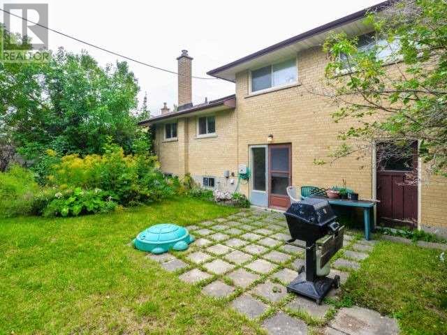 66 Campbell Dr, Brampton, Ontario  L6X 2H7 - Photo 13 - W4589836