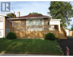 7 LAKELAND CRES, toronto, Ontario