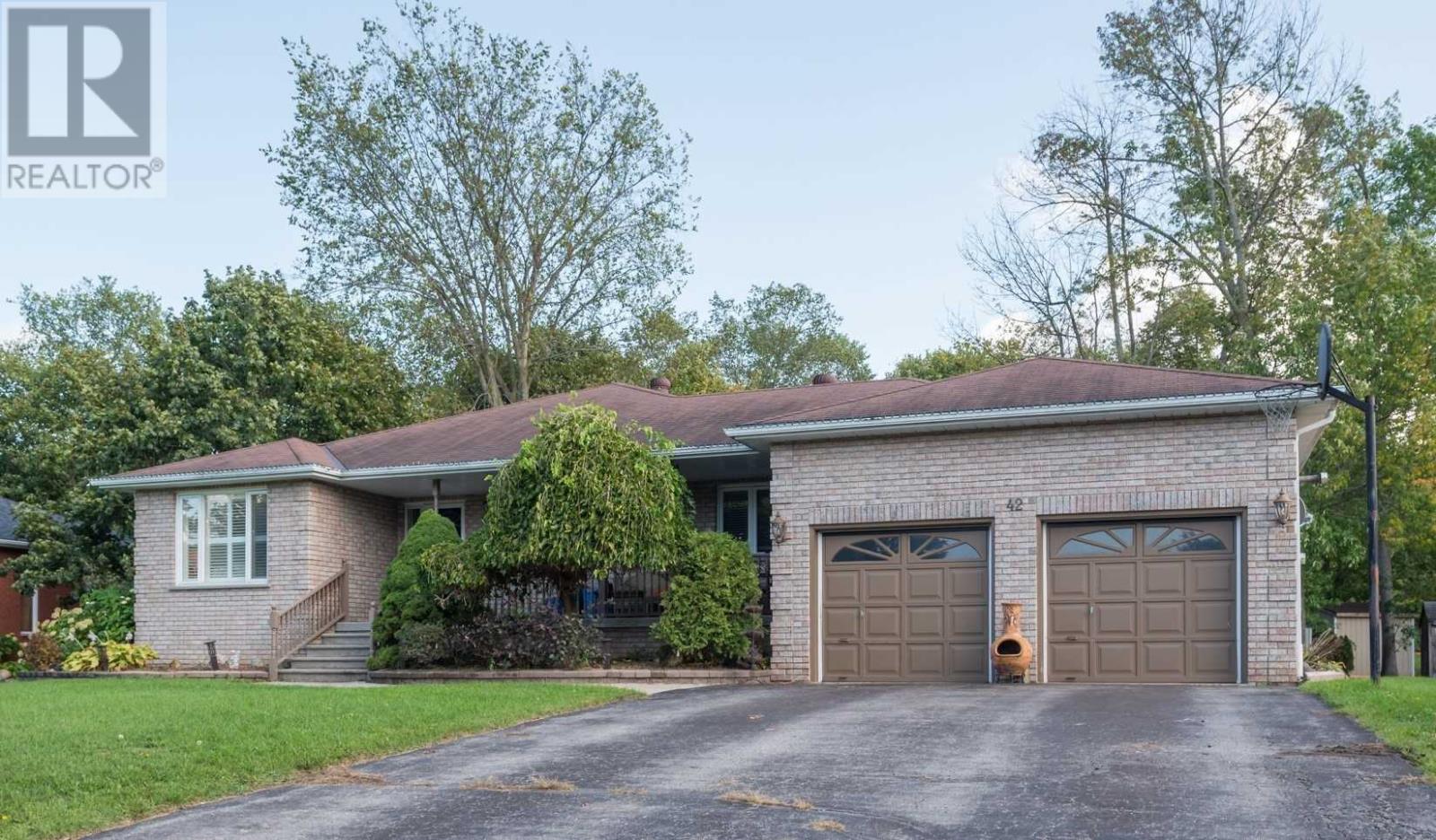 42 EDER TR, springwater, Ontario