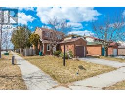 1300 REDWOOD LANE, pickering, Ontario