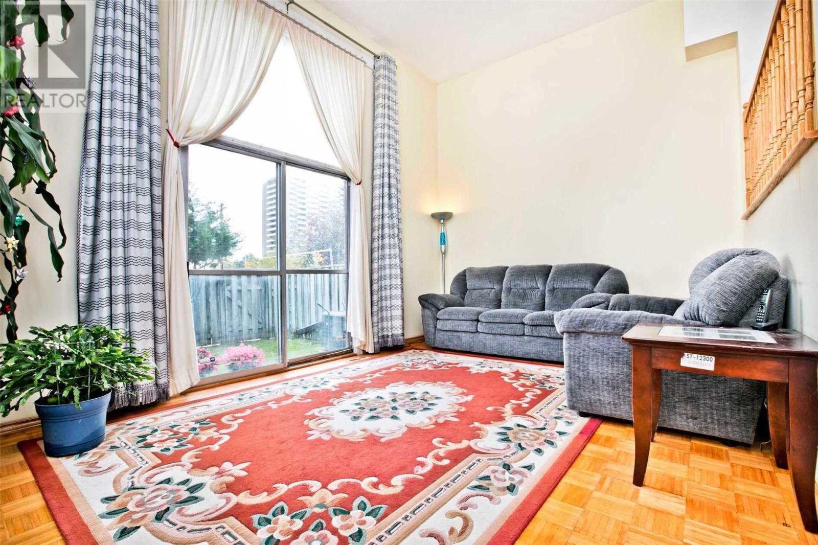 ##5 -1 Chester Le Blvd, Toronto, Ontario  M1W 2M7 - Photo 2 - E4593832