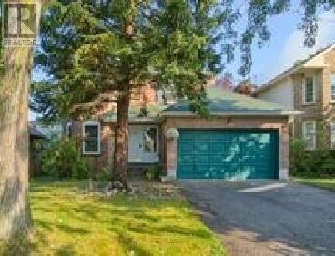 309 HAREWOOD BLVD, newmarket, Ontario