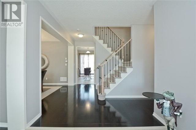 2249 Hackett Pl, Oshawa, Ontario  L1L 0B3 - Photo 3 - E4594919