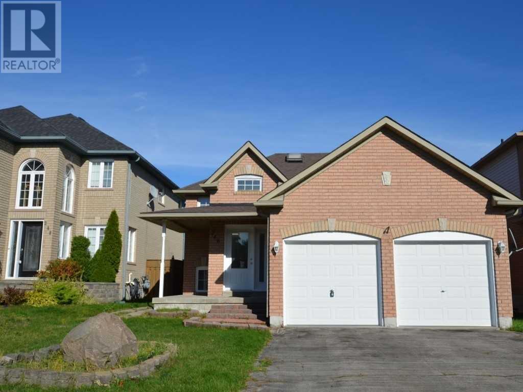 246 Wessenger Dr, Barrie, Ontario  L4N 8R4 - Photo 2 - S4594961