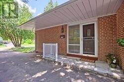 69 Melchior Dr, Toronto, Ontario  M1E 3W6 - Photo 2 - E4595024