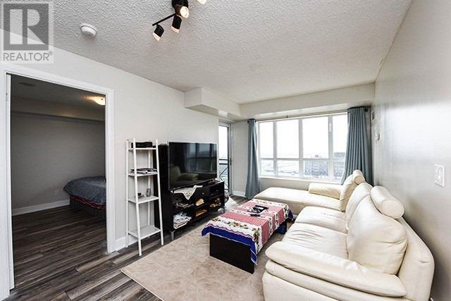 #1807 -6 Eva Rd, Toronto, Ontario  M9C 4Z5 - Photo 3 - W4595140