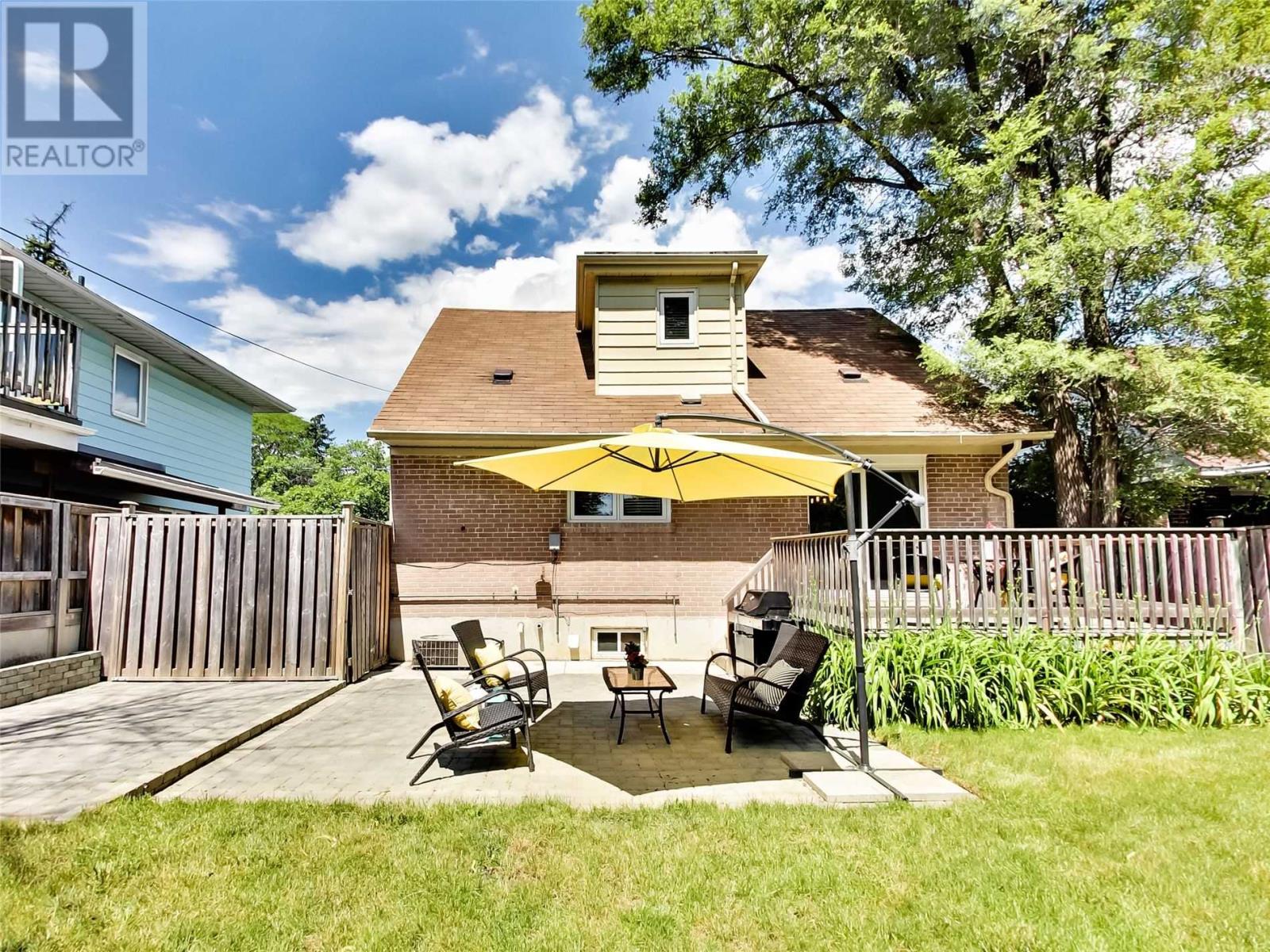 223 Elmhurst Dr, Toronto, Ontario  M9W 2L7 - Photo 20 - W4595166