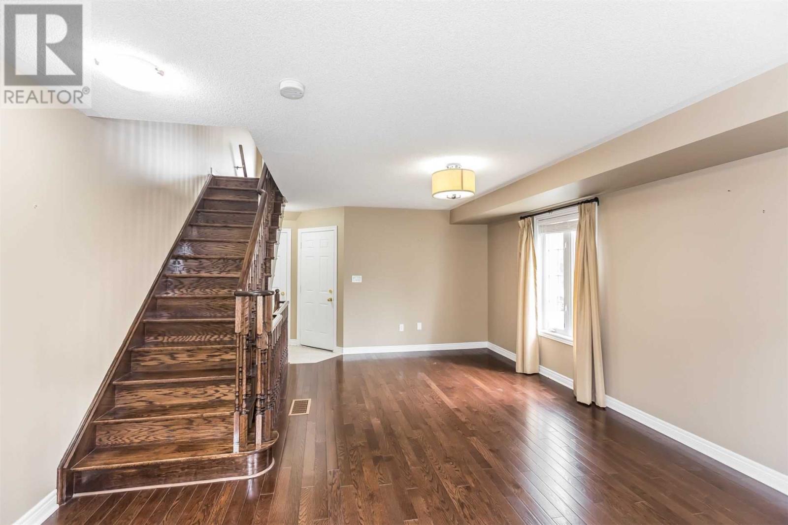 41 Odoardo Di Santo Circ, Toronto, Ontario  M3L 0E7 - Photo 2 - W4595768