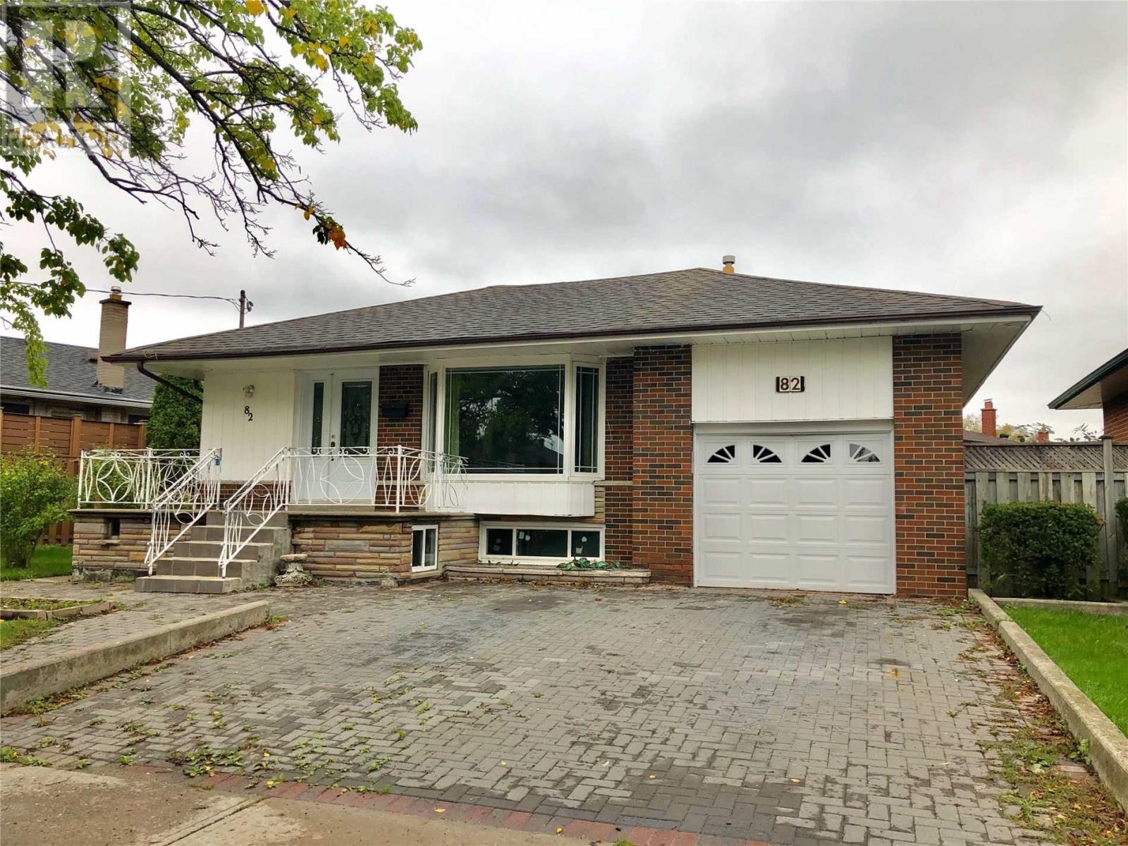 82 ALLANFORD RD, toronto, Ontario