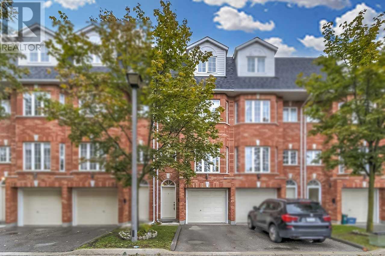 21 BETHUNE WAY, markham, Ontario