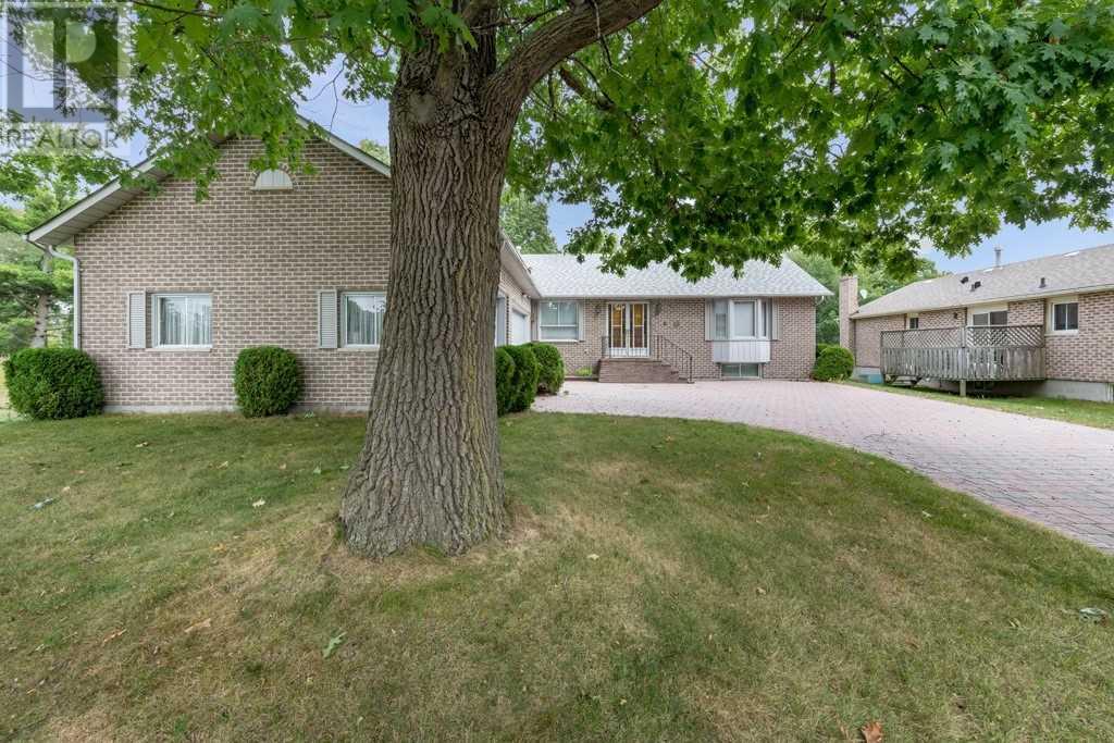 15 Cotton Crt, East Gwillimbury, Ontario  L9N 1H3 - Photo 2 - N4596767