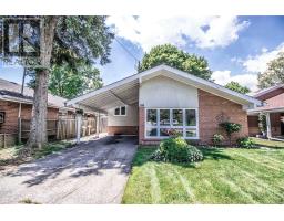 54 LADYSBRIDGE DR, toronto, Ontario