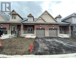 8 PASQUALE LANE, east gwillimbury, Ontario