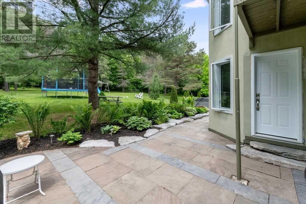 20 Amantacha Crt, Oro-Medonte, Ontario  L0L 1V0 - Photo 6 - S4507526