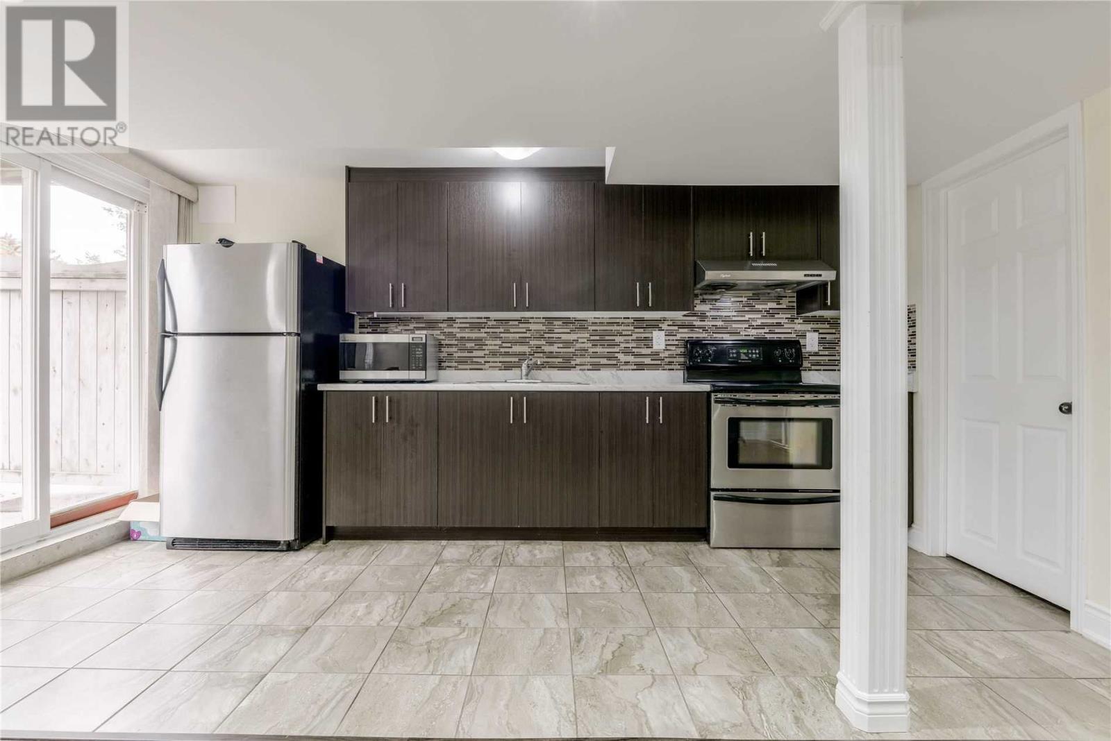 77 Rockgarden Tr, Brampton, Ontario  L6R 3M9 - Photo 16 - W4597414