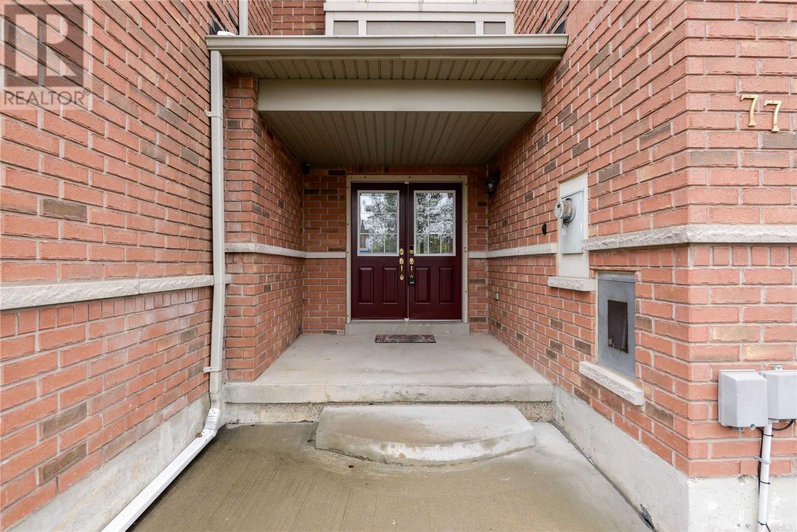 77 Rockgarden Tr, Brampton, Ontario  L6R 3M9 - Photo 2 - W4597414