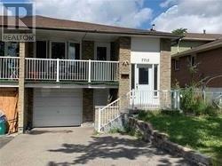 7715 Wildfern Dr, Mississauga, Ontario  L4T 3P8 - Photo 2 - W4598007