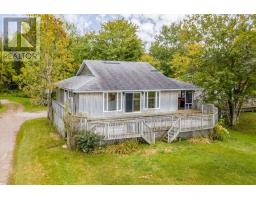 17 DELTA DR, tay, Ontario