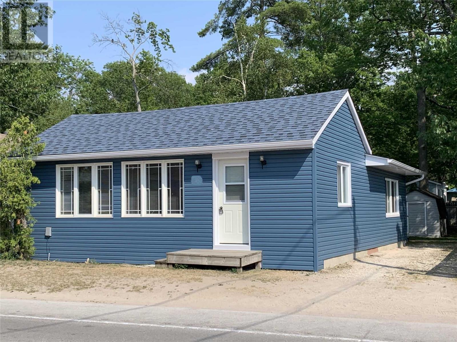 113 RIVER RD E, wasaga beach, Ontario