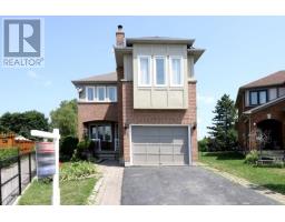 51 CHIPMUNK CRES, brampton, Ontario