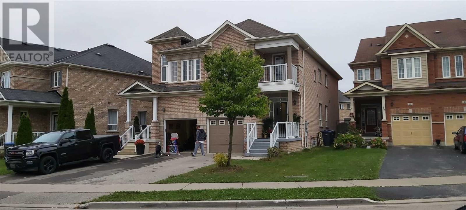 10 Calm Waters Cres, Brampton, Ontario  L6V 4R9 - Photo 1 - W4599333