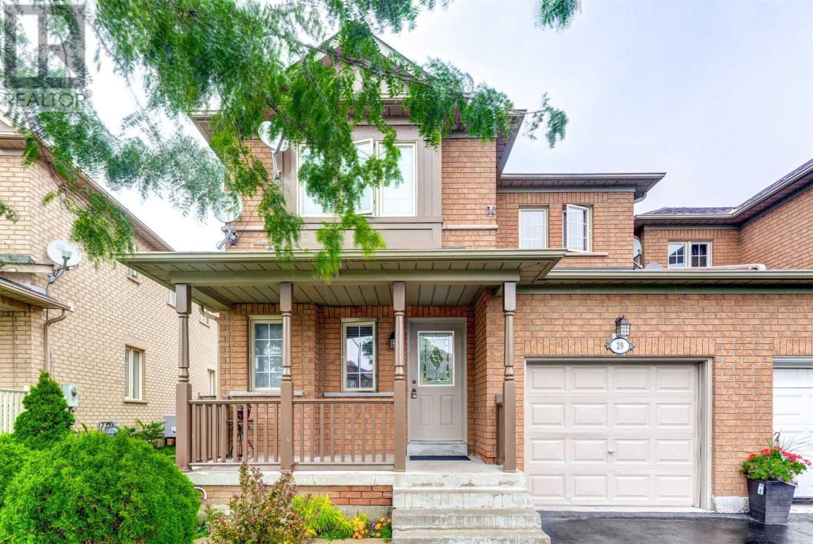 29 Arabia Gate, Brampton, Ontario  L6R 2N9 - Photo 1 - W4599446