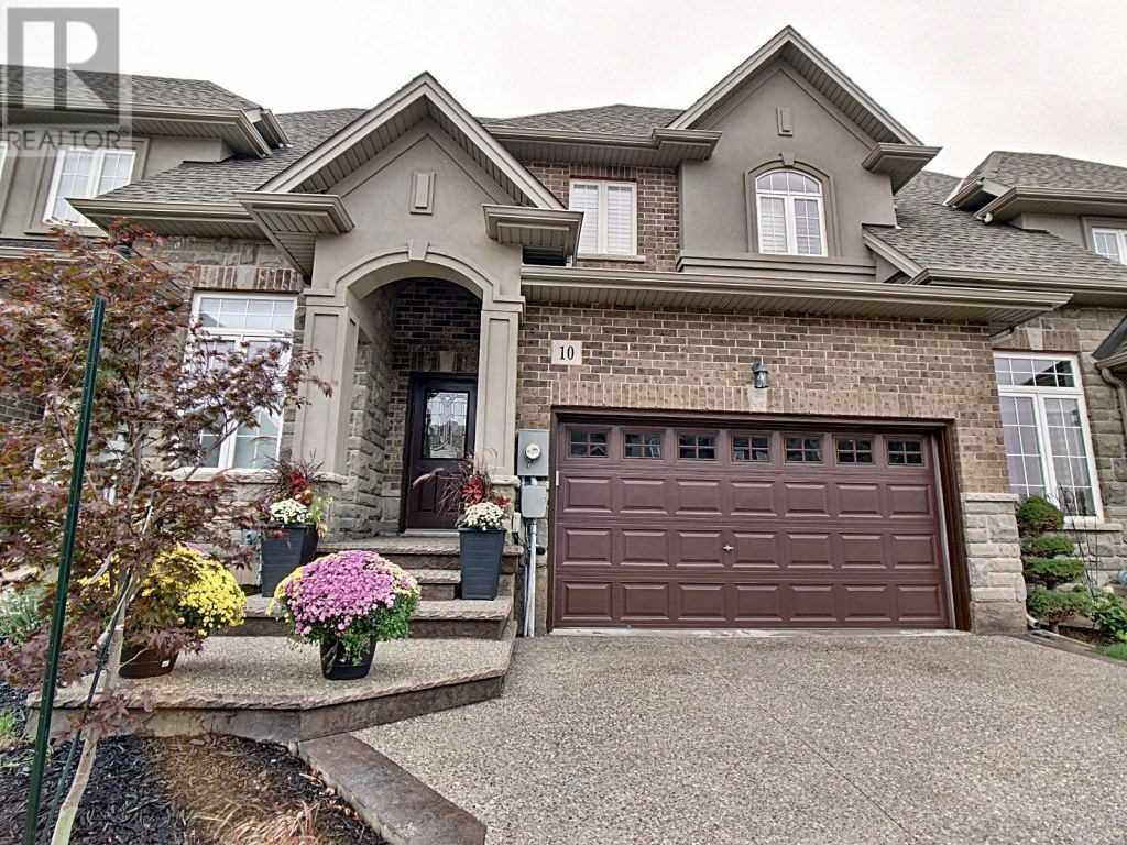 10 Medici Lane, Hamilton, Ontario  L9B 0C8 - Photo 2 - X4599408