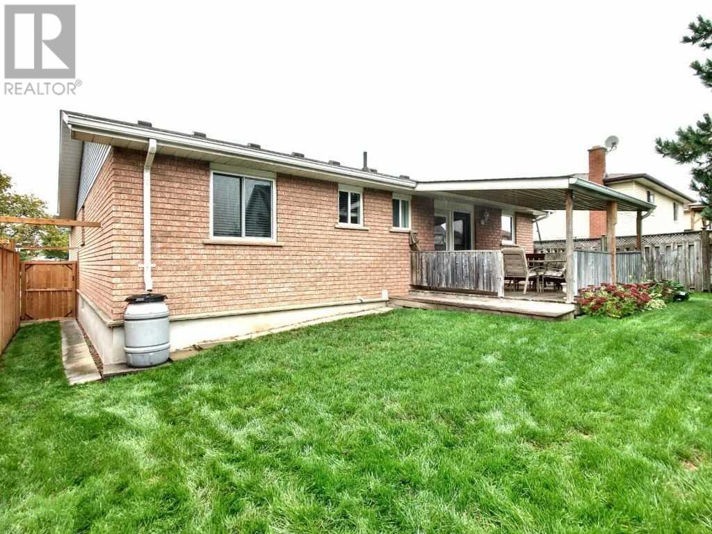 204 Oldfield Dr, Kitchener, Ontario    - Photo 20 - X4599475