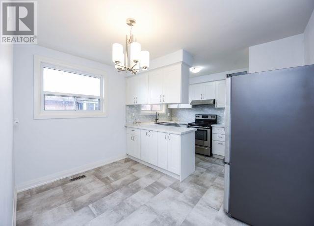 3363 Weston Rd, Toronto, Ontario  M9M 2V6 - Photo 6 - W4599973