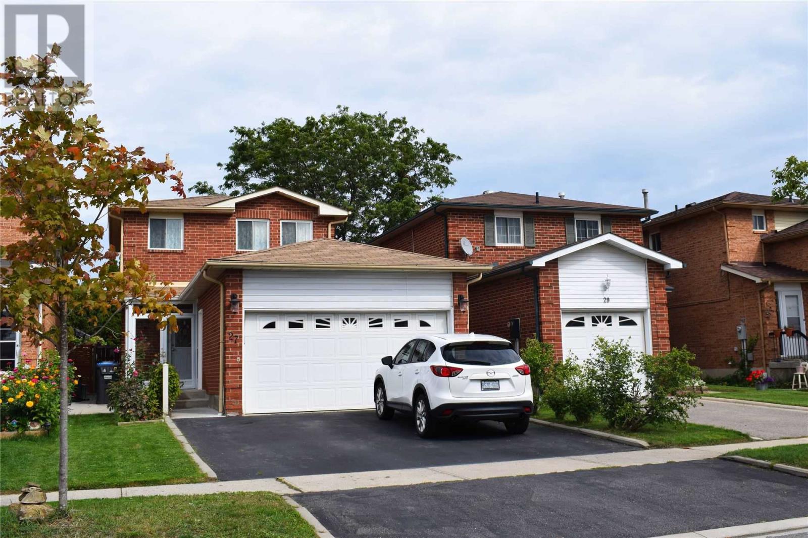 27 ADAM ST, brampton, Ontario