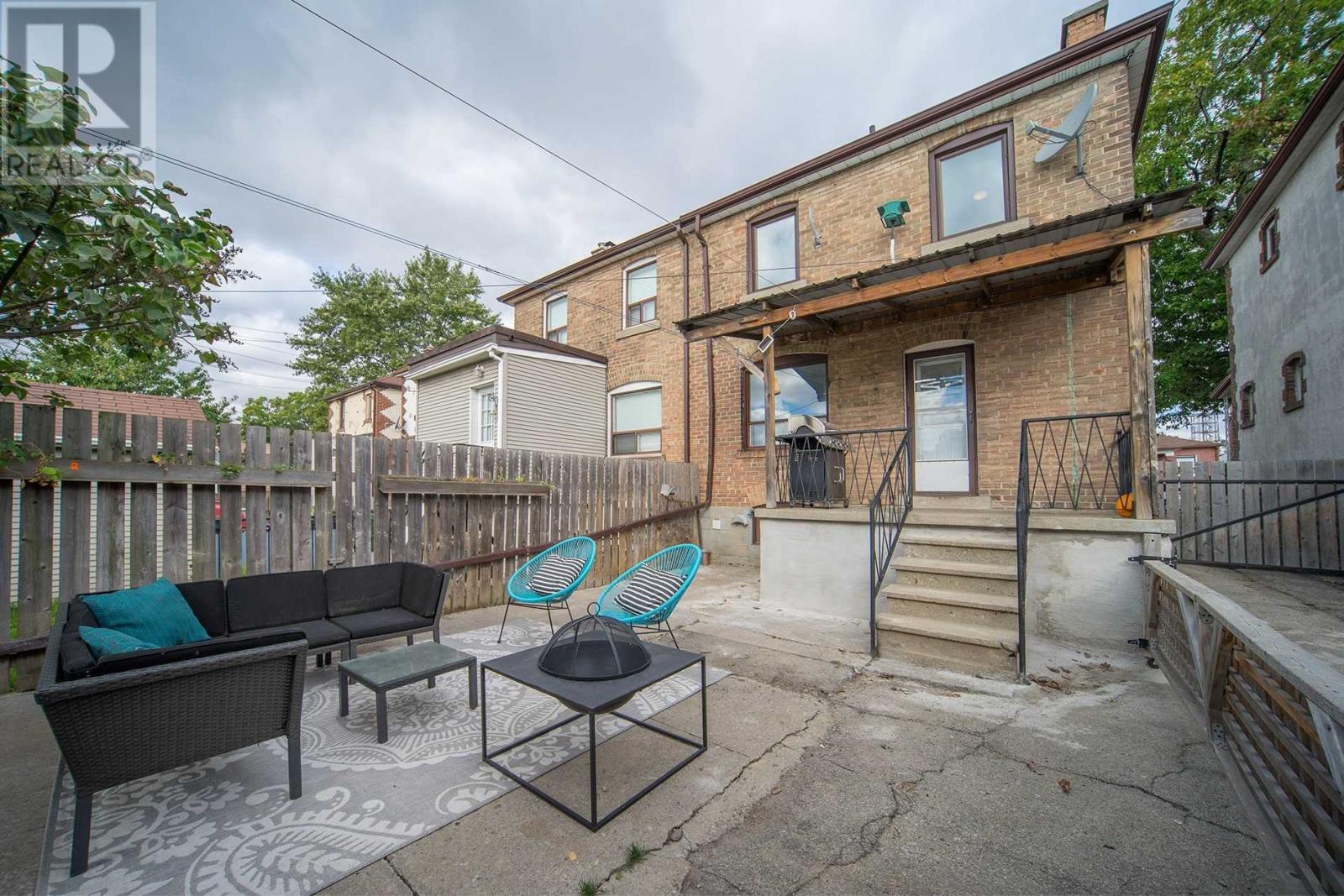 169 Bowie Ave, Toronto, Ontario  M6E 2R4 - Photo 15 - W4601042