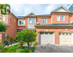 194 DENISE CIRC, newmarket, Ontario