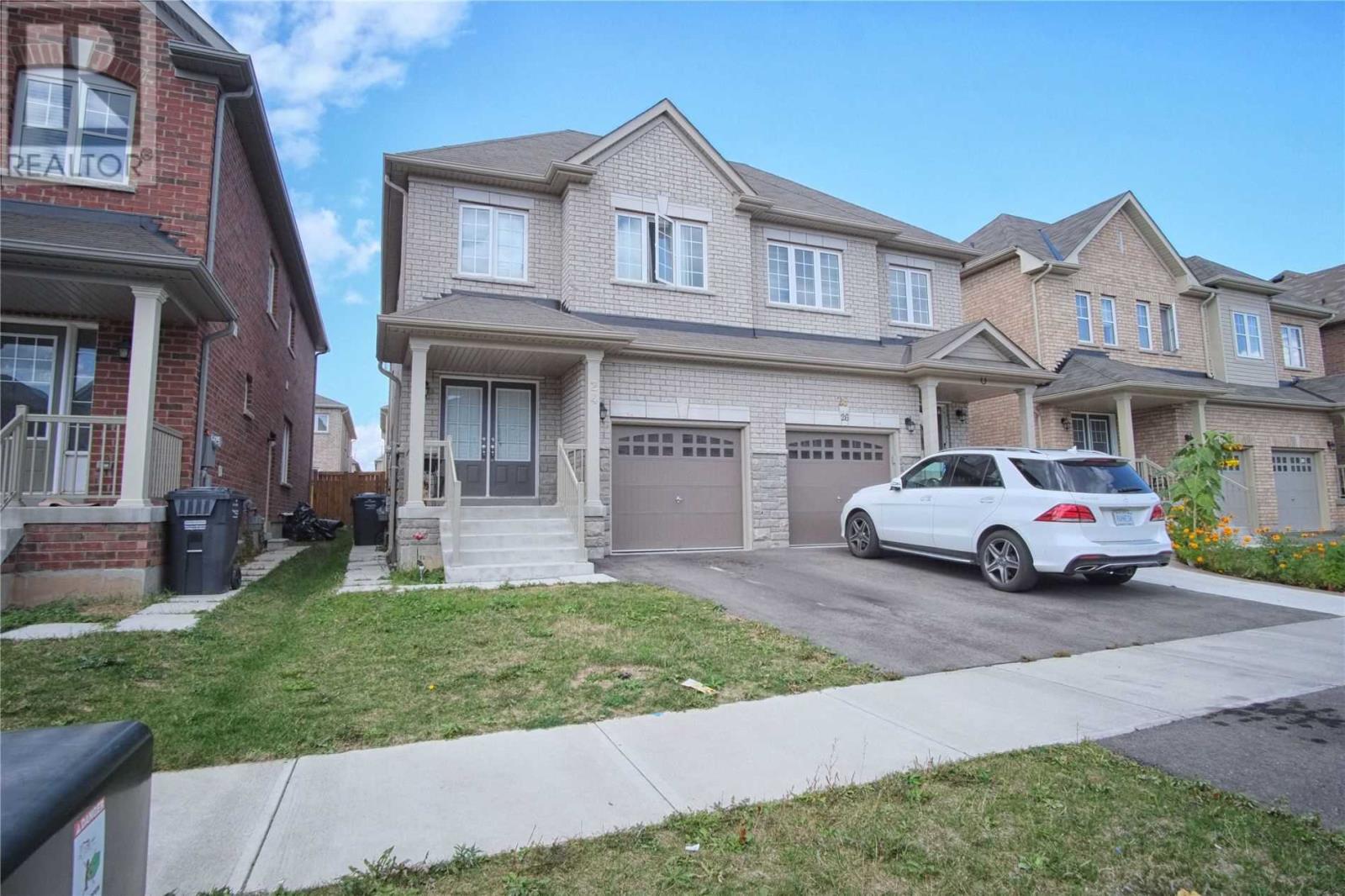 24 YARDLEY CRES, brampton, Ontario