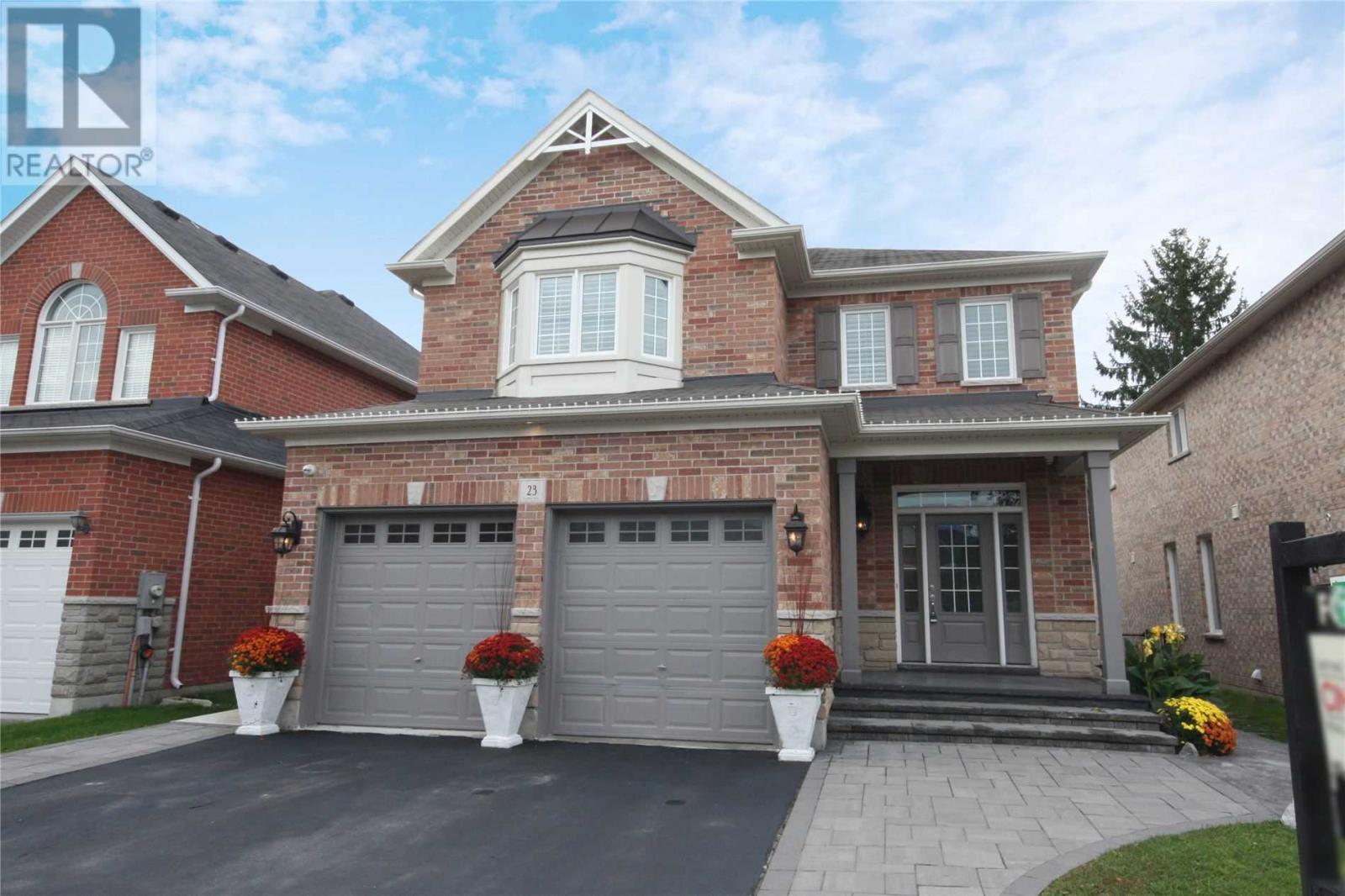 23 SKINNER CRT, clarington, Ontario